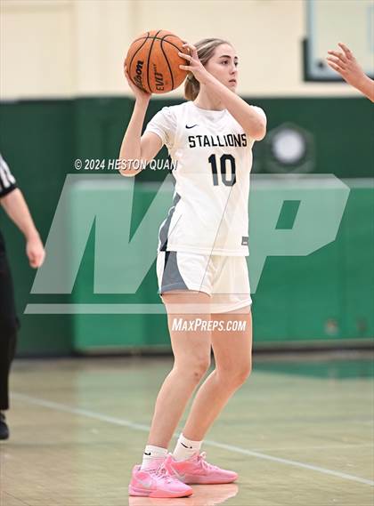 Thumbnail 1 in San Juan Hills vs. Villa Park (VP/Brea Winter Classic) photogallery.
