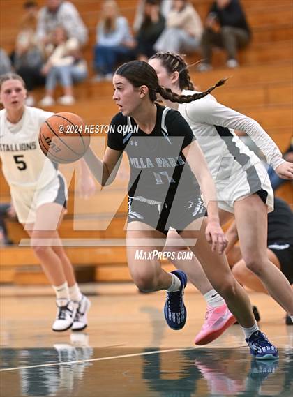 Thumbnail 1 in San Juan Hills vs. Villa Park (VP/Brea Winter Classic) photogallery.
