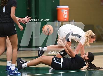 Thumbnail 2 in San Juan Hills vs. Villa Park (VP/Brea Winter Classic) photogallery.