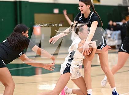 Thumbnail 2 in San Juan Hills vs. Villa Park (VP/Brea Winter Classic) photogallery.