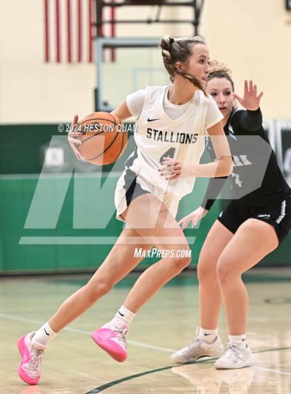 Thumbnail 1 in San Juan Hills vs. Villa Park (VP/Brea Winter Classic) photogallery.
