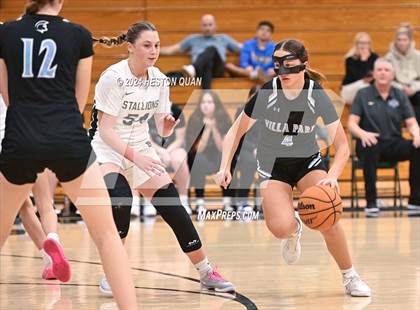 Thumbnail 3 in San Juan Hills vs. Villa Park (VP/Brea Winter Classic) photogallery.