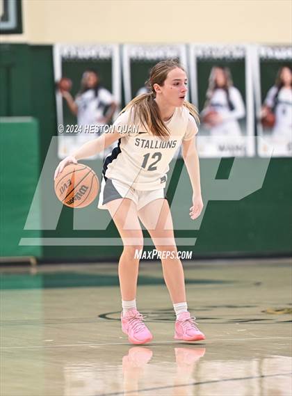 Thumbnail 3 in San Juan Hills vs. Villa Park (VP/Brea Winter Classic) photogallery.