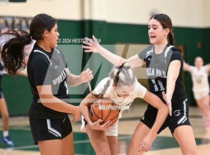 Thumbnail 3 in San Juan Hills vs. Villa Park (VP/Brea Winter Classic) photogallery.