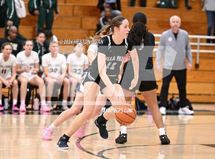 Thumbnail 3 in San Juan Hills vs. Villa Park (VP/Brea Winter Classic) photogallery.