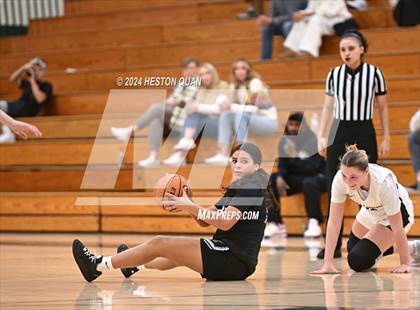 Thumbnail 1 in San Juan Hills vs. Villa Park (VP/Brea Winter Classic) photogallery.