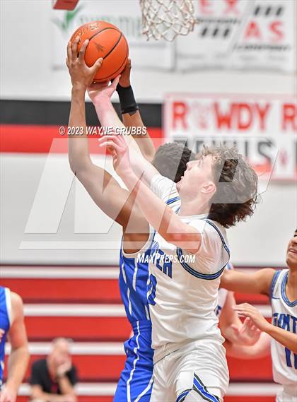 Thumbnail 2 in Sabine vs. Gunter (Titus County Throwdown) photogallery.