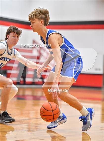 Thumbnail 1 in Sabine vs. Gunter (Titus County Throwdown) photogallery.