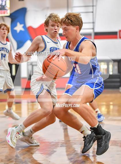 Thumbnail 1 in Sabine vs. Gunter (Titus County Throwdown) photogallery.