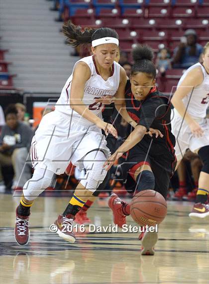 Thumbnail 3 in Antelope Valley vs. Cardinal Newman (CIF State D4 Final) photogallery.