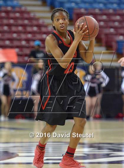 Thumbnail 1 in Antelope Valley vs. Cardinal Newman (CIF State D4 Final) photogallery.