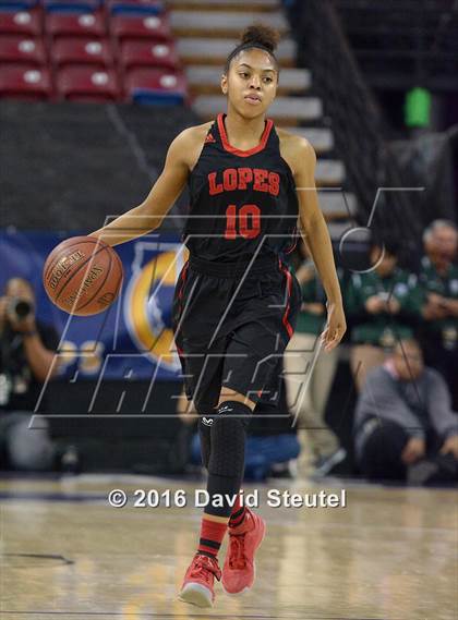 Thumbnail 1 in Antelope Valley vs. Cardinal Newman (CIF State D4 Final) photogallery.