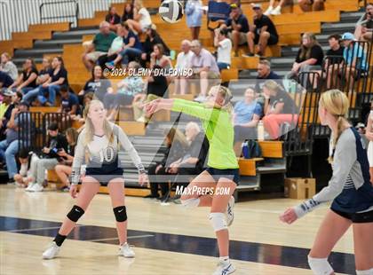 Thumbnail 3 in ThunderRidge @ Columbine photogallery.