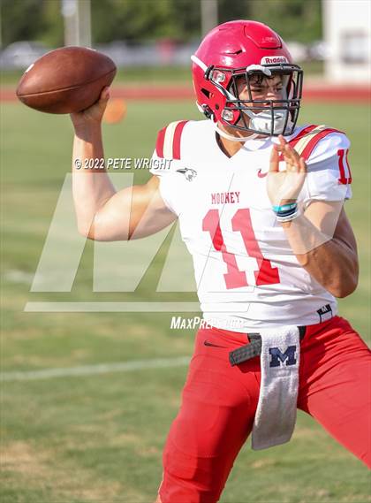 Thumbnail 2 in Cardinal Mooney @ Parrish Community photogallery.