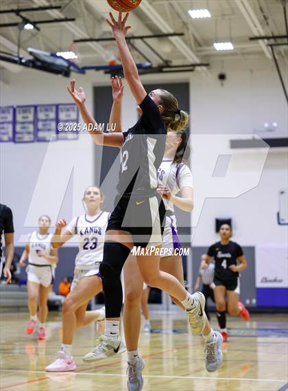 Thumbnail 2 in Lake Washington vs. Sumner photogallery.