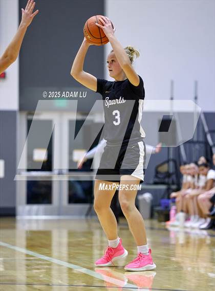 Thumbnail 2 in Lake Washington vs. Sumner photogallery.