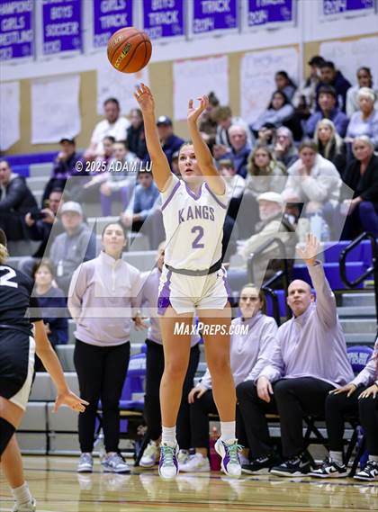 Thumbnail 3 in Lake Washington vs. Sumner photogallery.