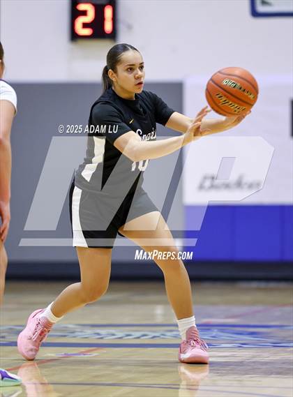 Thumbnail 3 in Lake Washington vs. Sumner photogallery.