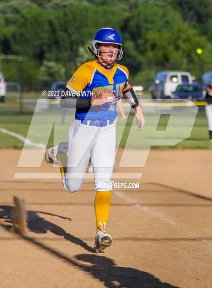 Thumbnail 1 in Martensdale-St. Mary's vs Independence (Rick Doran Classic) photogallery.