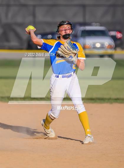 Thumbnail 1 in Martensdale-St. Mary's vs Independence (Rick Doran Classic) photogallery.