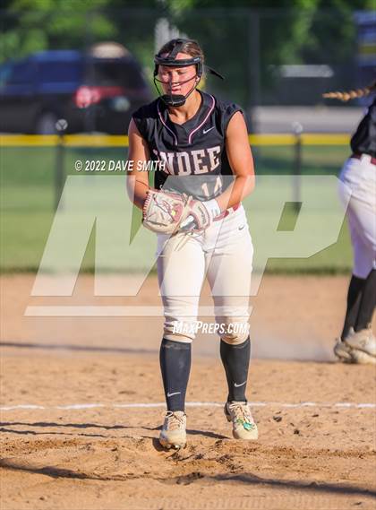 Thumbnail 1 in Martensdale-St. Mary's vs Independence (Rick Doran Classic) photogallery.