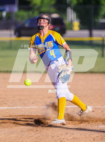 Thumbnail 2 in Martensdale-St. Mary's vs Independence (Rick Doran Classic) photogallery.