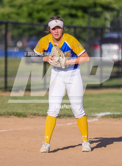 Thumbnail 2 in Martensdale-St. Mary's vs Independence (Rick Doran Classic) photogallery.