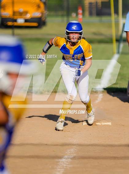 Thumbnail 2 in Martensdale-St. Mary's vs Independence (Rick Doran Classic) photogallery.