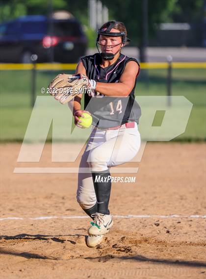 Thumbnail 1 in Martensdale-St. Mary's vs Independence (Rick Doran Classic) photogallery.