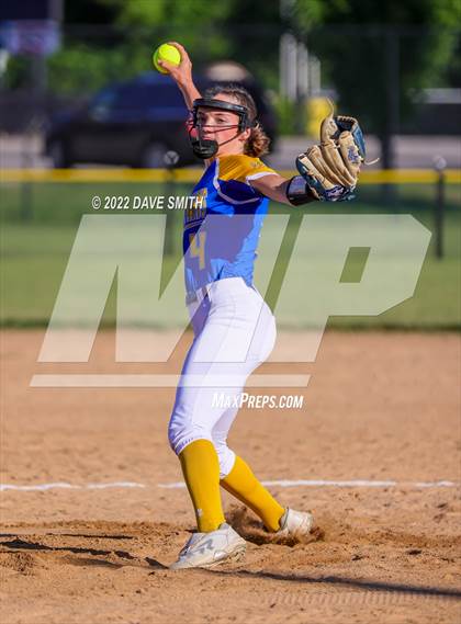 Thumbnail 1 in Martensdale-St. Mary's vs Independence (Rick Doran Classic) photogallery.