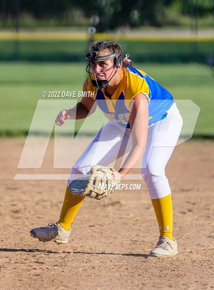 Thumbnail 3 in Martensdale-St. Mary's vs Independence (Rick Doran Classic) photogallery.