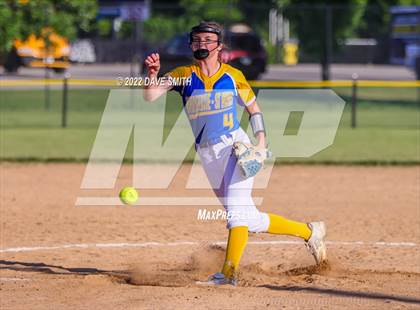 Thumbnail 3 in Martensdale-St. Mary's vs Independence (Rick Doran Classic) photogallery.