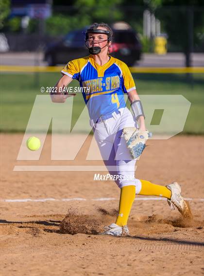 Thumbnail 2 in Martensdale-St. Mary's vs Independence (Rick Doran Classic) photogallery.