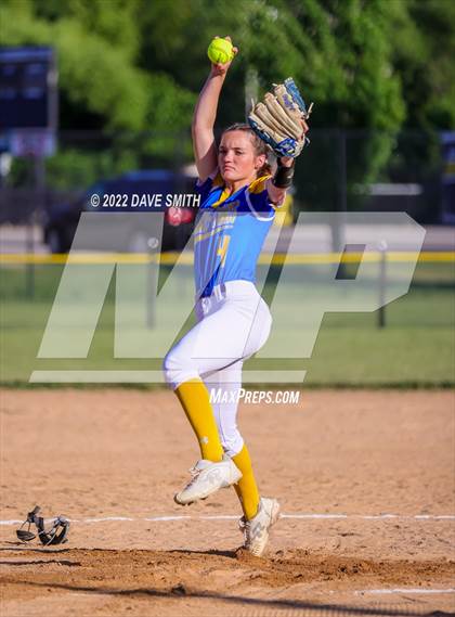 Thumbnail 1 in Martensdale-St. Mary's vs Independence (Rick Doran Classic) photogallery.