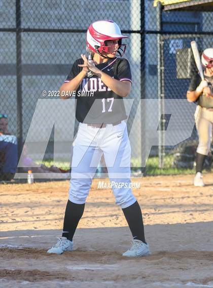 Thumbnail 3 in Martensdale-St. Mary's vs Independence (Rick Doran Classic) photogallery.