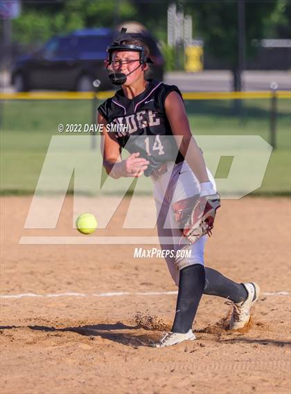 Thumbnail 3 in Martensdale-St. Mary's vs Independence (Rick Doran Classic) photogallery.