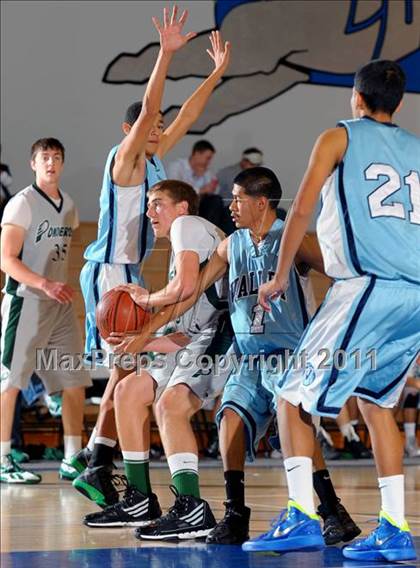 Thumbnail 3 in Santa Ana Valley vs Ponderosa (MaxPreps Holiday Classic) photogallery.