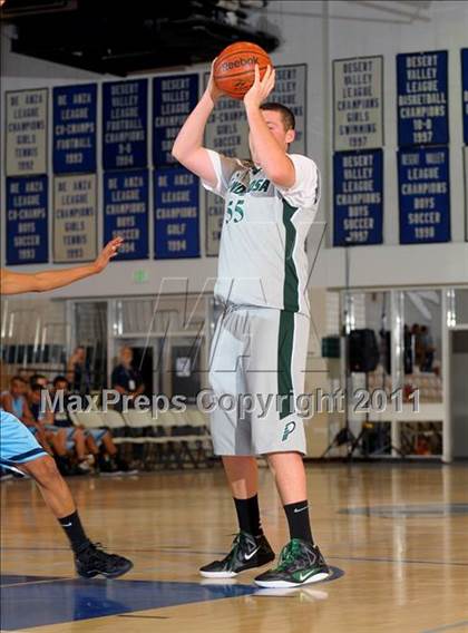 Thumbnail 2 in Santa Ana Valley vs Ponderosa (MaxPreps Holiday Classic) photogallery.