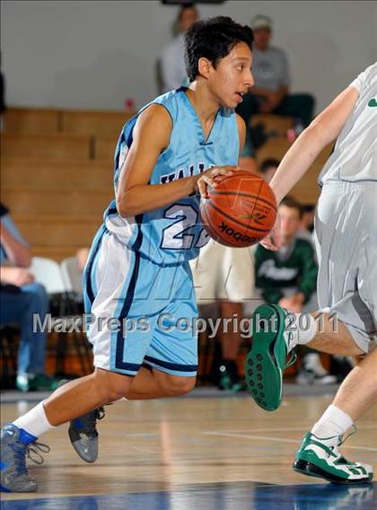 Thumbnail 1 in Santa Ana Valley vs Ponderosa (MaxPreps Holiday Classic) photogallery.
