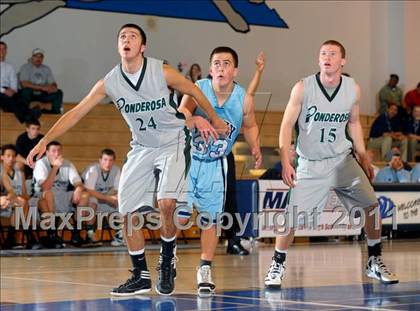 Thumbnail 1 in Santa Ana Valley vs Ponderosa (MaxPreps Holiday Classic) photogallery.