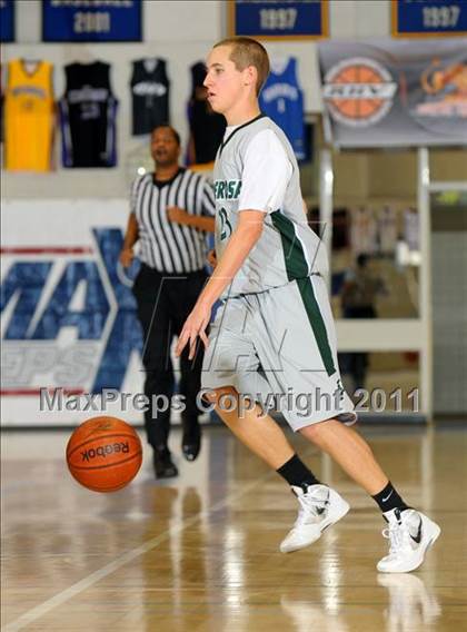 Thumbnail 2 in Santa Ana Valley vs Ponderosa (MaxPreps Holiday Classic) photogallery.