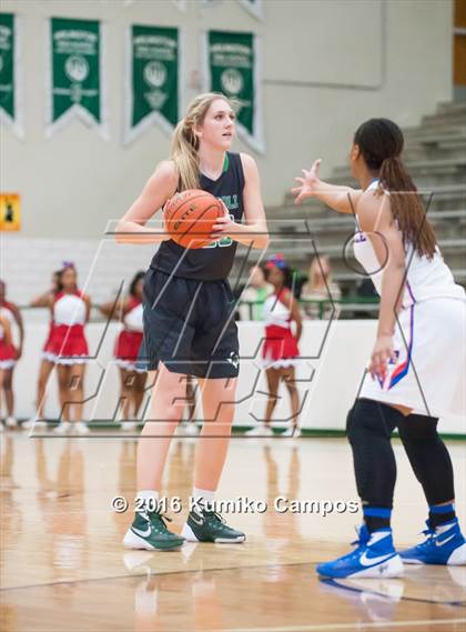 Thumbnail 2 in Duncanville vs. Carroll  photogallery.
