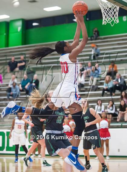 Thumbnail 3 in Duncanville vs. Carroll  photogallery.