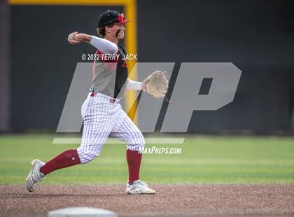 Thumbnail 1 in Great Oak @ JSerra Catholic photogallery.