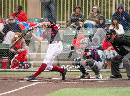 Thumbnail 2 in Great Oak @ JSerra Catholic photogallery.