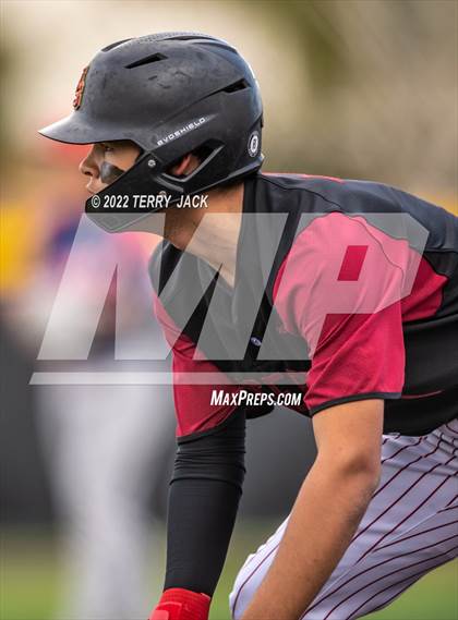 Thumbnail 3 in Great Oak @ JSerra Catholic photogallery.