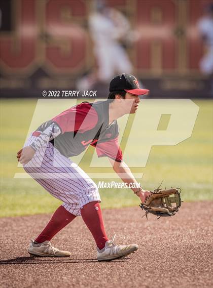 Thumbnail 1 in Great Oak @ JSerra Catholic photogallery.