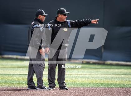 Thumbnail 1 in Great Oak @ JSerra Catholic photogallery.
