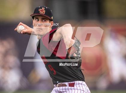 Thumbnail 2 in Great Oak @ JSerra Catholic photogallery.