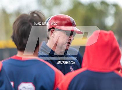 Thumbnail 1 in Great Oak @ JSerra Catholic photogallery.